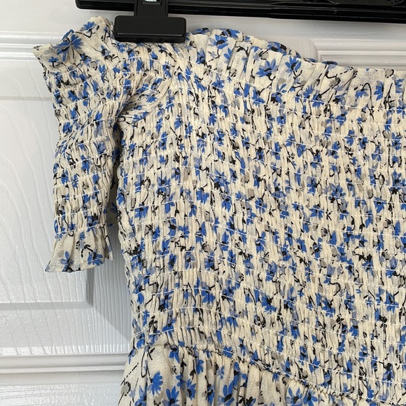 Urban Outfitters maxi dress in floral print. - Picture 3 of 6